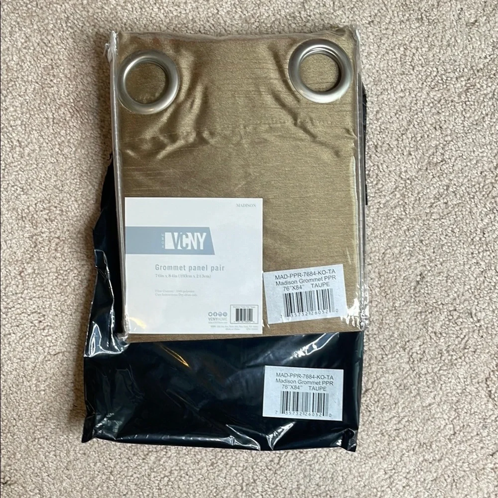 NWT VCNY Home Taupe Grommet Panel